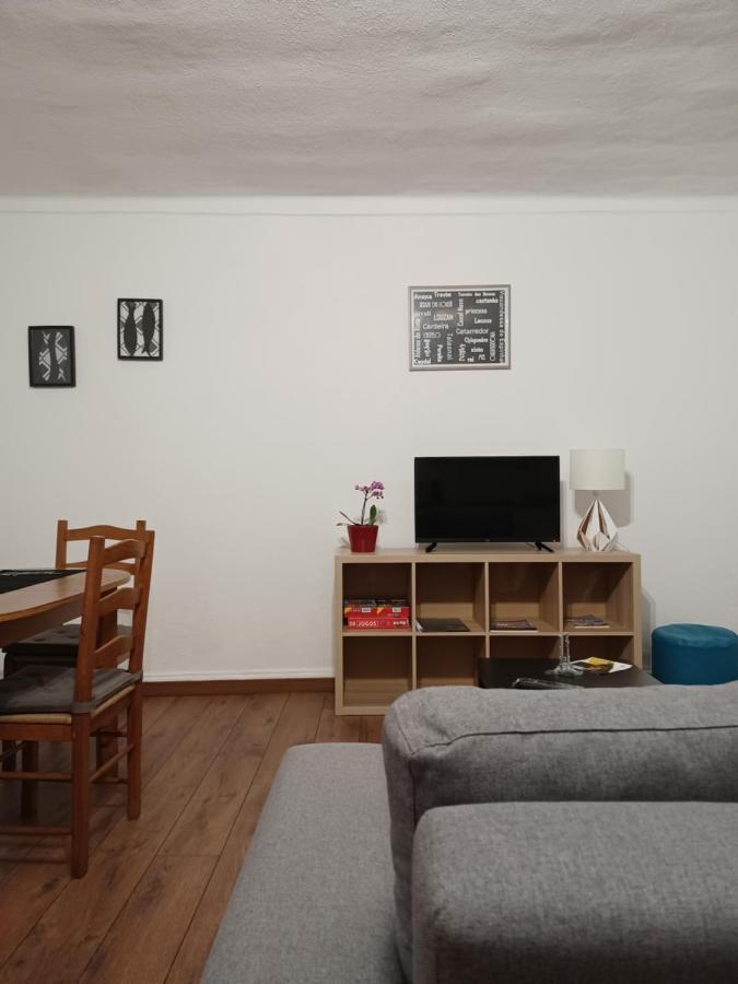 De Ca - Suite Com Acesso Independente E Kitchenette Lousa  Luaran gambar