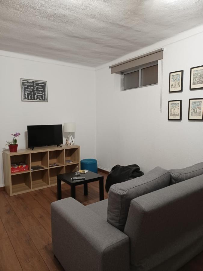 De Ca - Suite Com Acesso Independente E Kitchenette Lousa  Luaran gambar